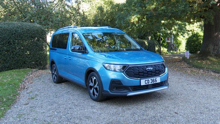 FORD GRAND TOURNEO CONNECT 1.5 EcoBoost 115 Titanium 5dr Auto